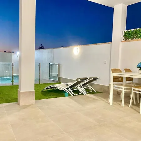 A Estrenar Villa Gallardo 3 Con Piscina Privada - Solo Parejas O Familias Conil De La Frontera Exterior photo