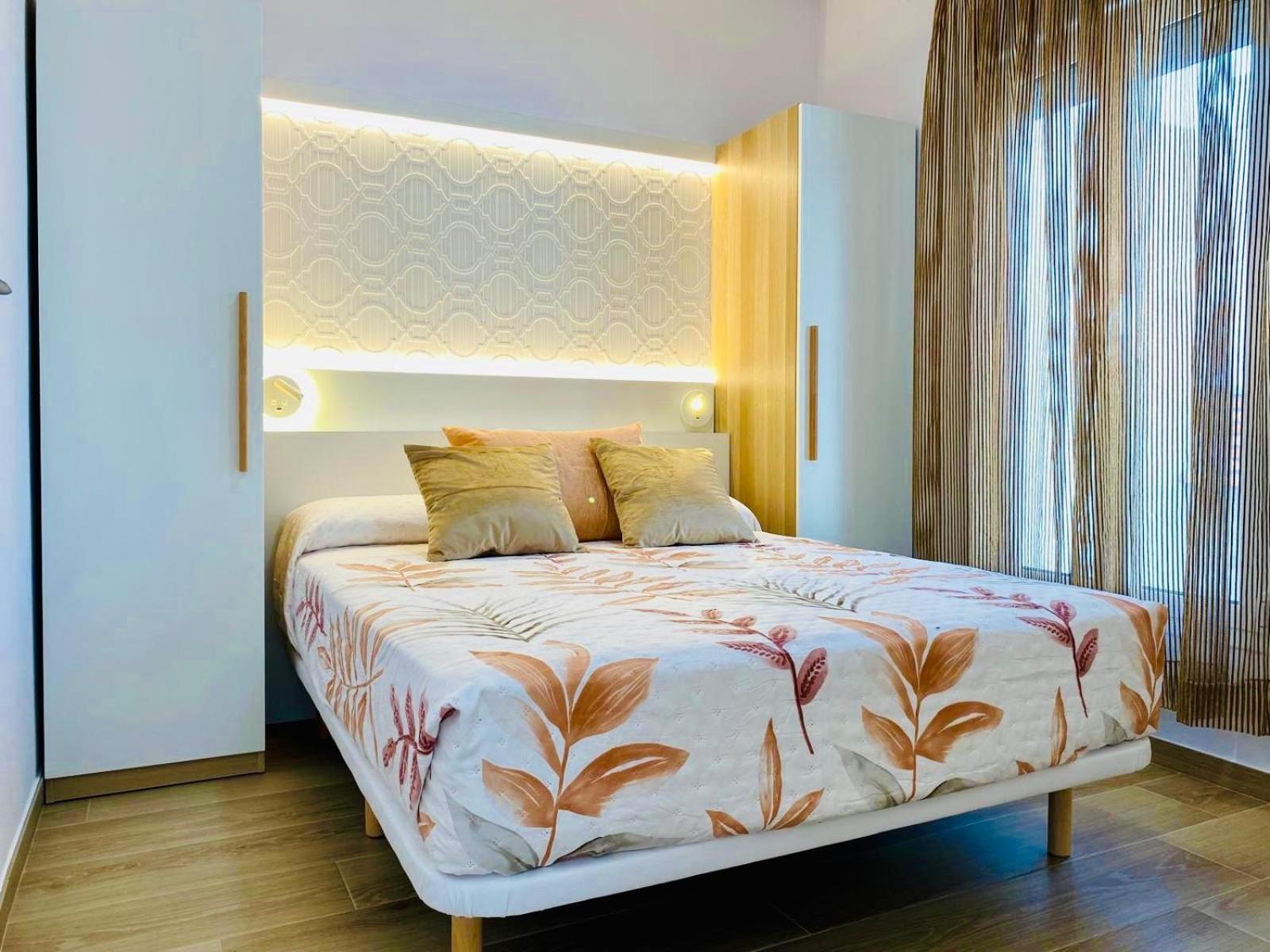 A Estrenar Gallardo 3 Con Piscina Privada - Solo Parejas O Familias Villa